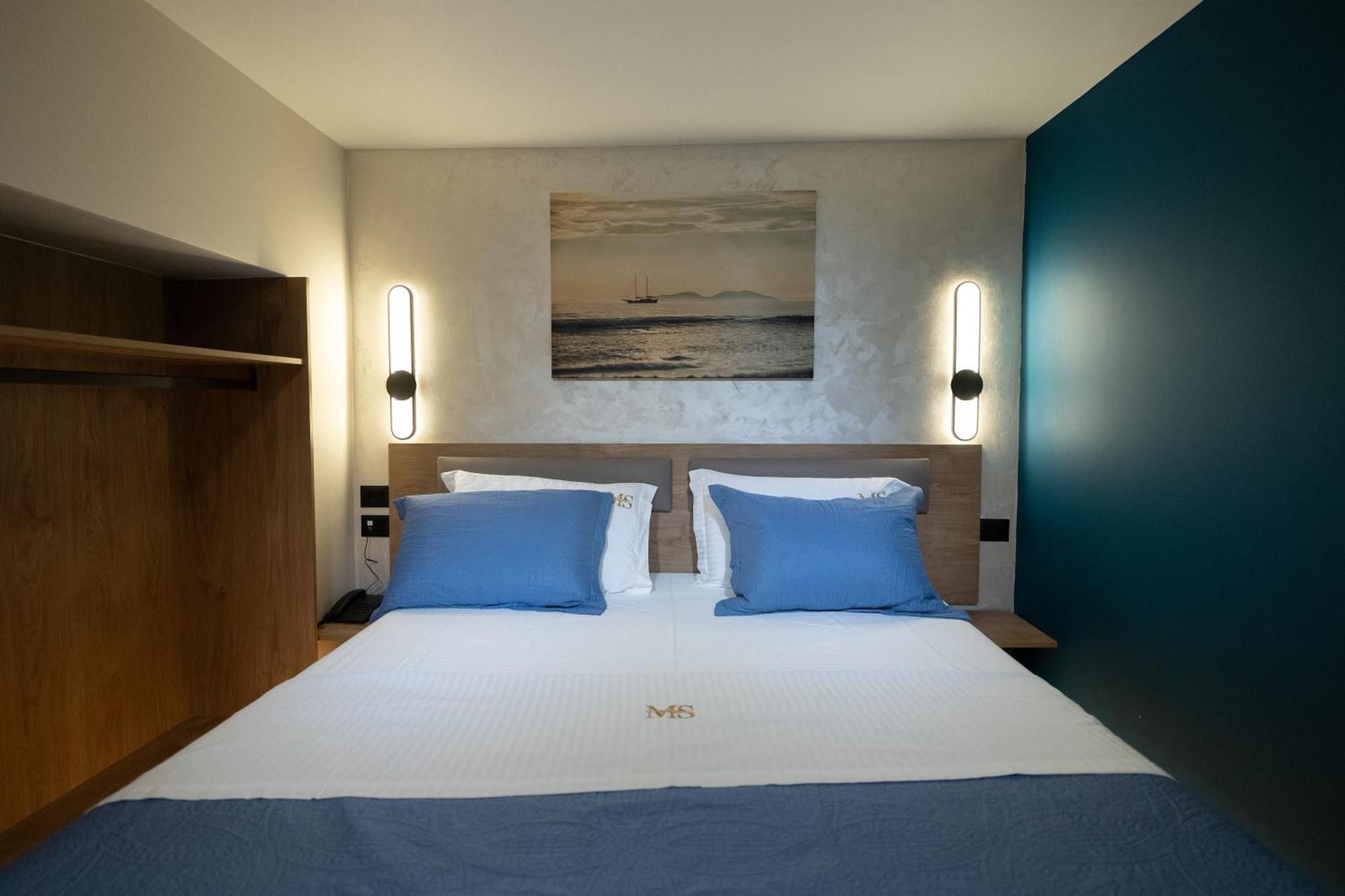 Mustafa Suites Vlorë Quarto foto